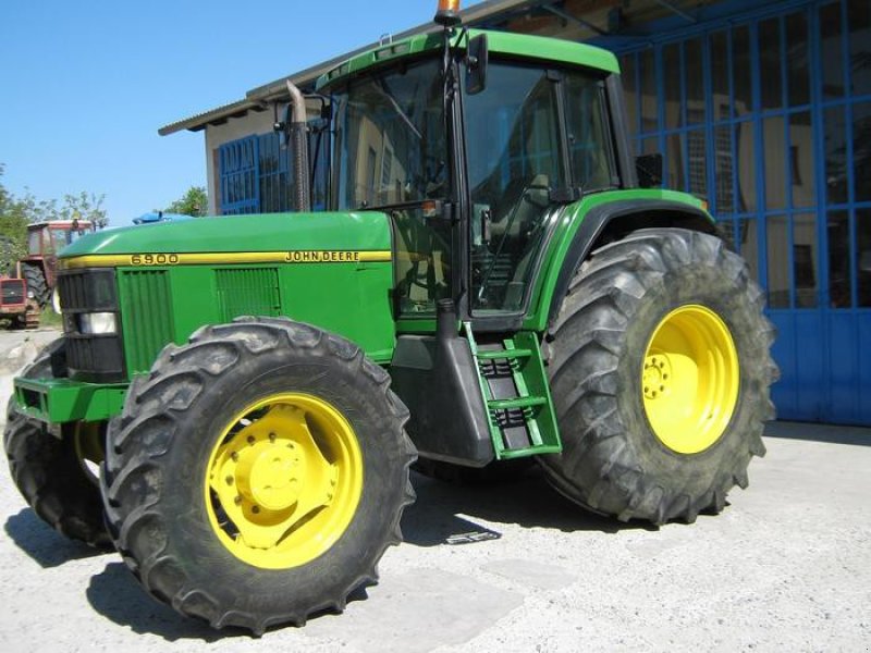 Traktor типа John Deere 6900, Gebrauchtmaschine в AL (Фотография 1)